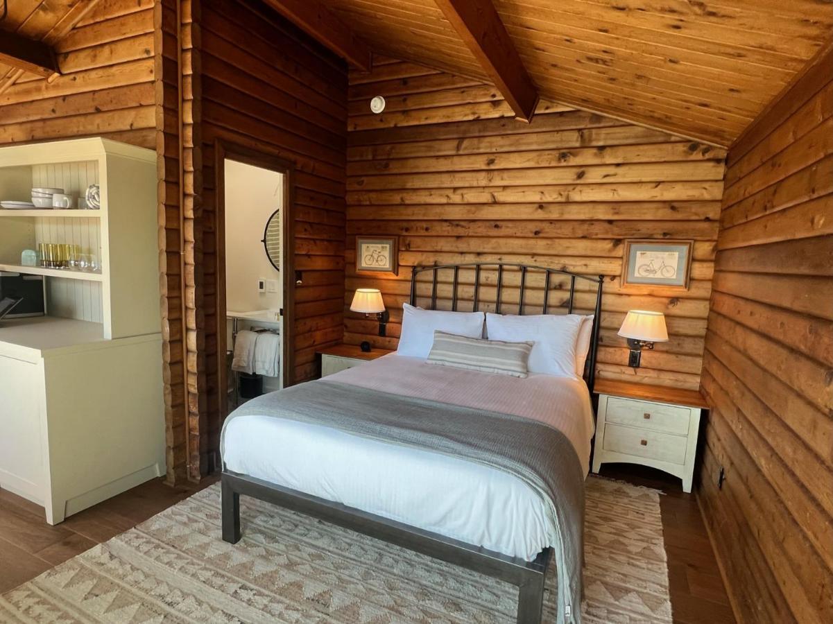 Jenner Inn Kültér fotó